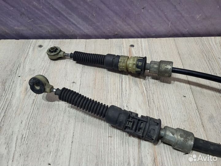 Трос кулисы коробки передач кпп Nissan juke F15