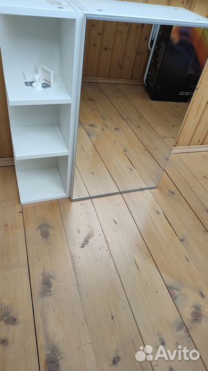 Зеркальный шкаф в ванную