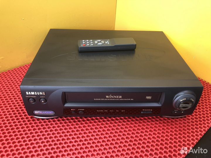 Z 8327 Видеомагнитофон SVR-18A