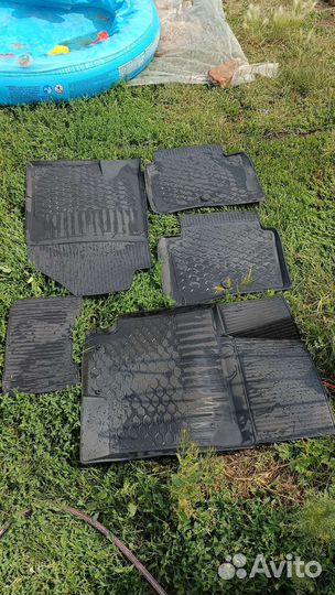 Автомобильные коврики резиновые на kia