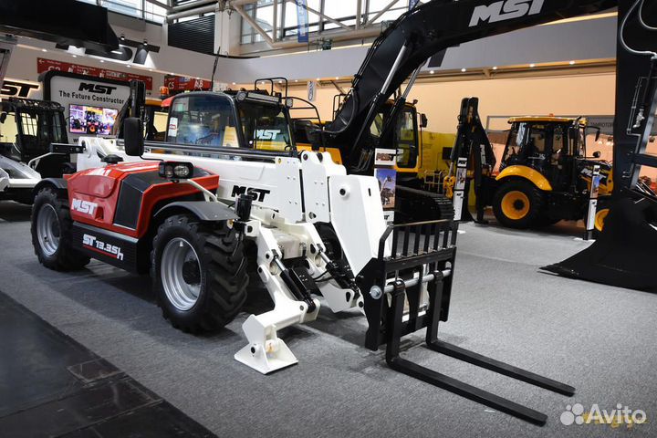 Телескопический погрузчик MST ST 13.35, 2022