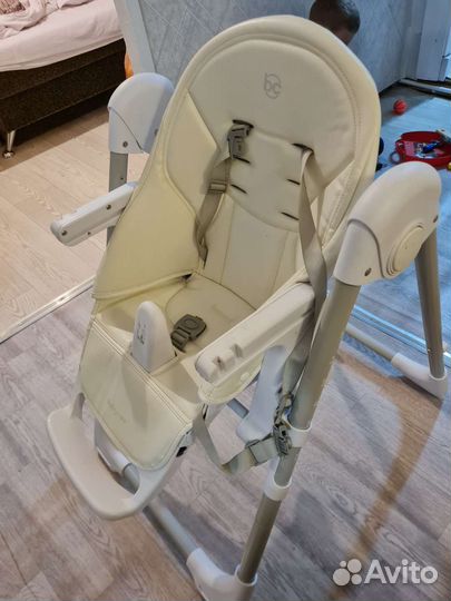 Стульчик шезлонг для кормления peanut 0+