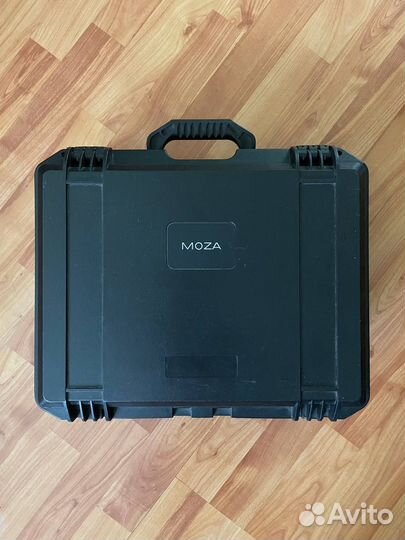 Стабилизатор для камеры Moza Air (2018)