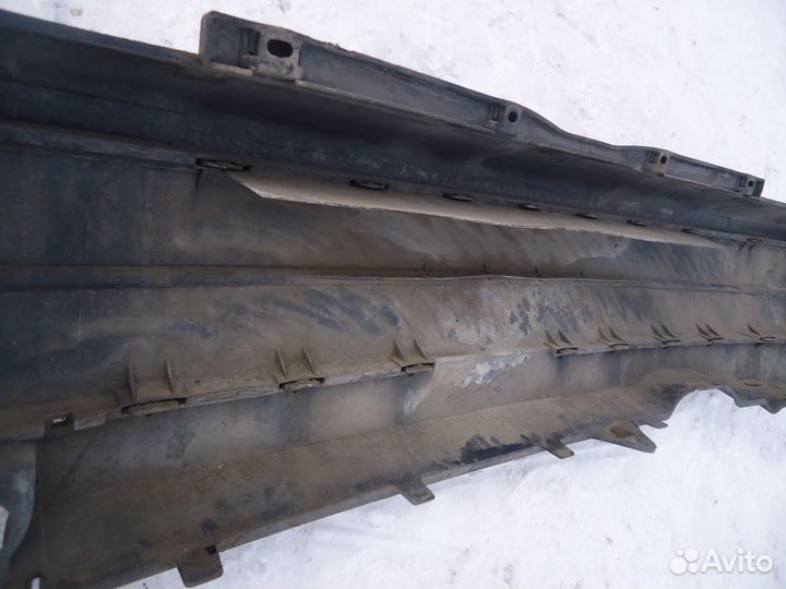 Бампер задний Volkswagen Golf 3