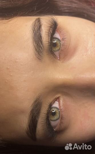 Мастер по наращиванию ресниц