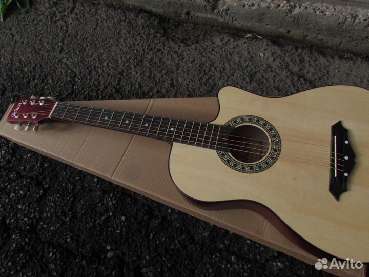 Гитара классическая