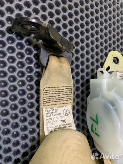 Ремень безопасности лев. перед. Lexus RX350