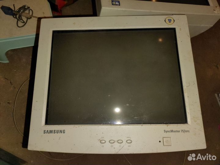 Монитор Samsung старый
