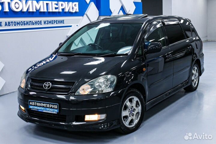 Toyota Ipsum 2.4 AT, 2001, 260 000 км