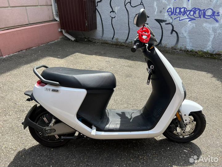 Электроскутер Ninebot E125