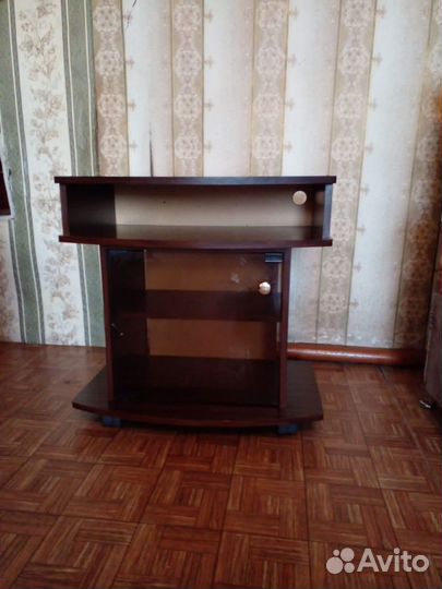 Тумба под телевизор