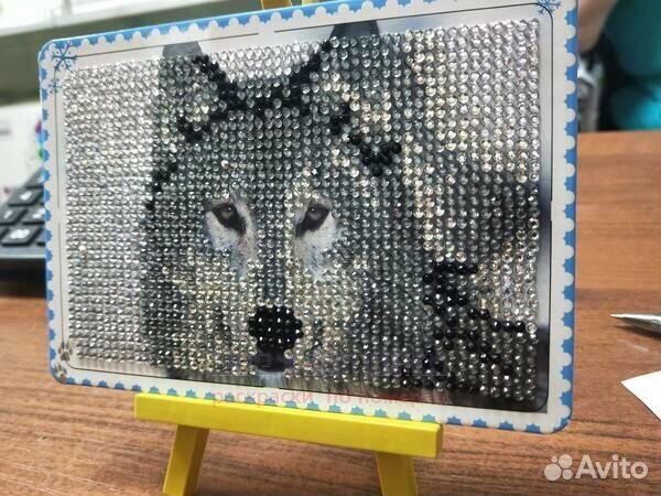 Алмазная мозаика 11x16 Енотик среди елочных игруше