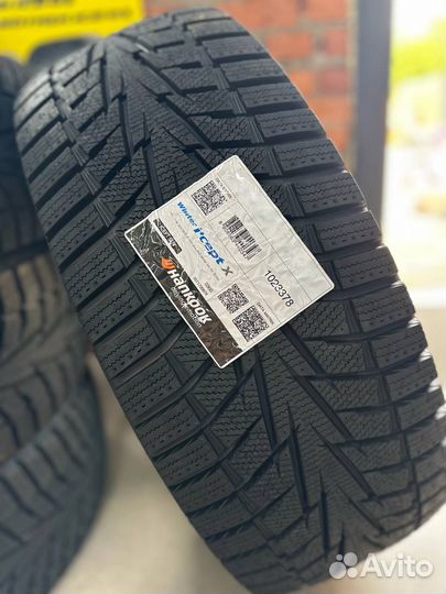Hankook Winter I'Cept X RW10 255/45 R20 101T