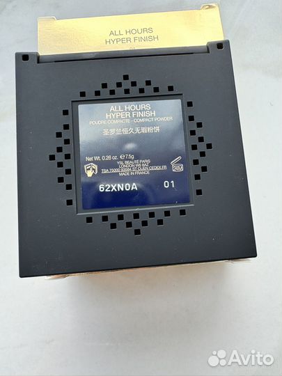 Yves Saint Laurent Hyper Finish пудра 01 оттенок