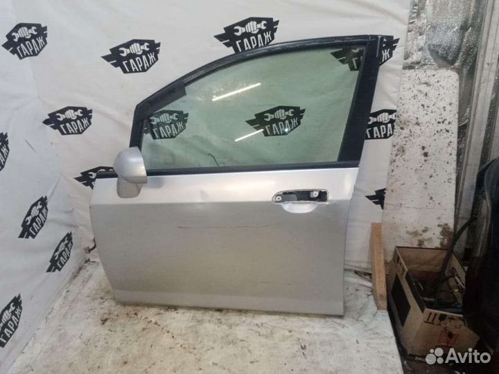 Двери передние Хонда фит гд