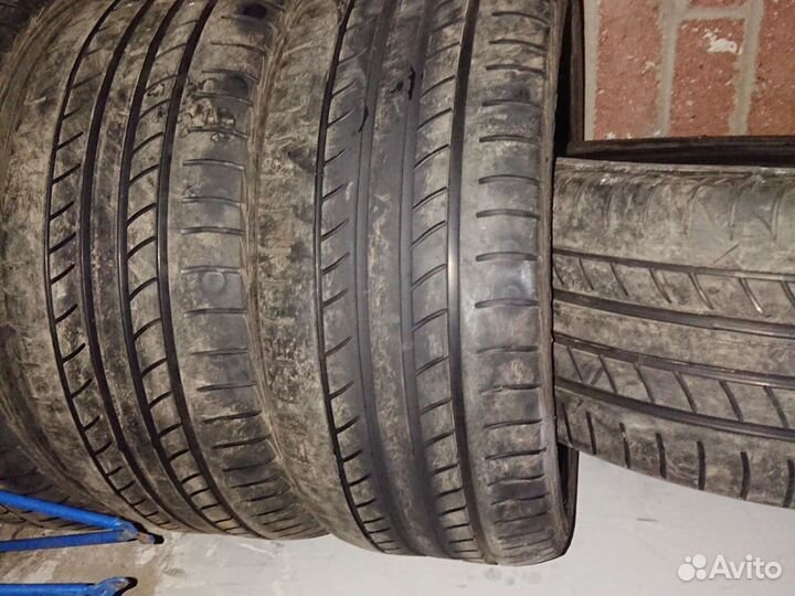 Sava Intensa UHP 225/50 R17 98W