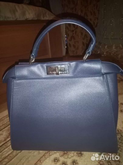 Сумки женские