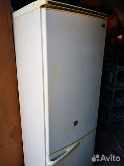 Холодильник атлант бу двухкамерный высота167