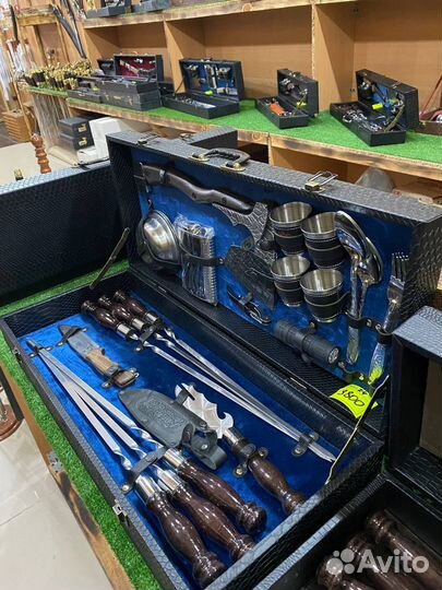 Шашлычный набор с топором