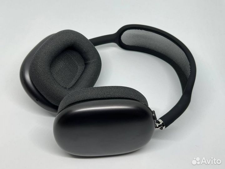 AirPods Max Space Gray