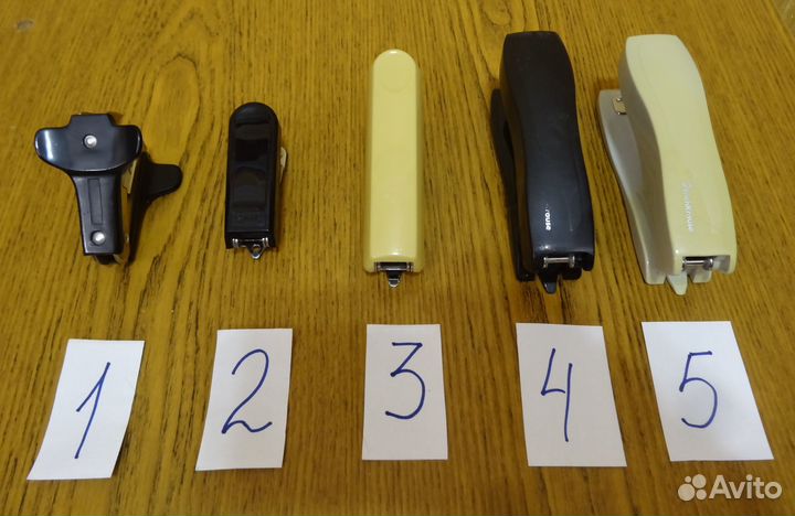 Печати,дыроколы,шило,степлеры,скрепки,органайзеры