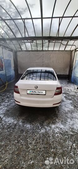 Skoda Octavia 1.6 AT, 2015, 300 000 км