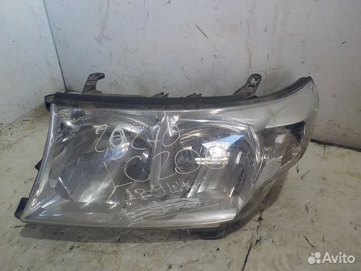 Фара левая Toyota Land Cruiser 200