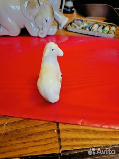 Статуэтка фарфор барашек лфз