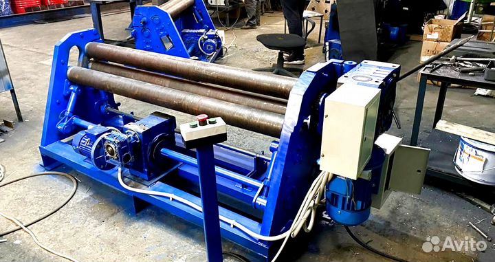 Вальцовочный станок 1550х4мм от производителя