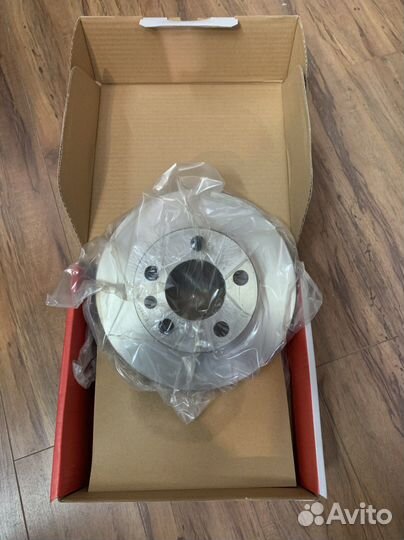 Тормозной диск задний VW Polo