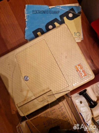 Фотопленка, вспышка, бак, фотоэксонометр