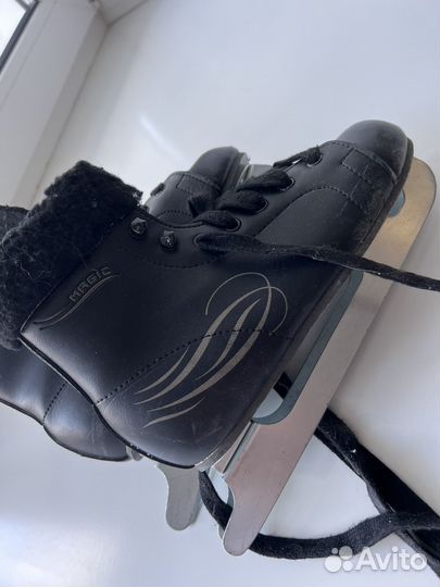 Коньки фигурные детские 33 размер