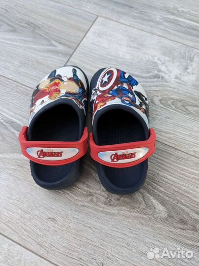 Детские сабо Crocs avengers