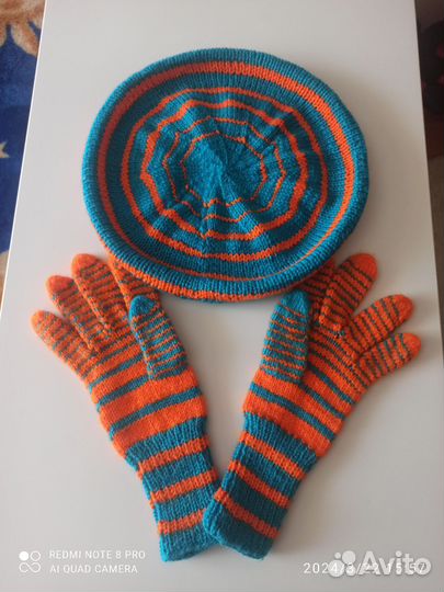 Вязаный берет