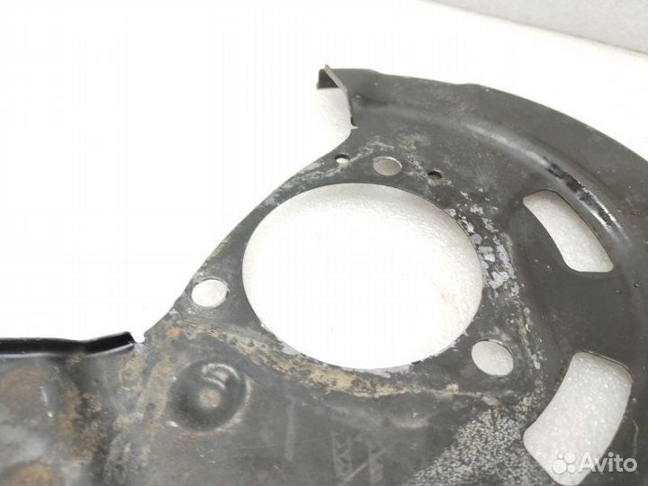 Пыльник тормозного диска передний правый Chevrolet