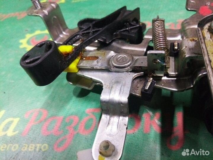 Активатор замка двери Hyundai Grand Starex