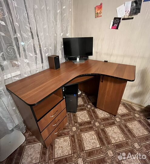 Компьютерный стол бу