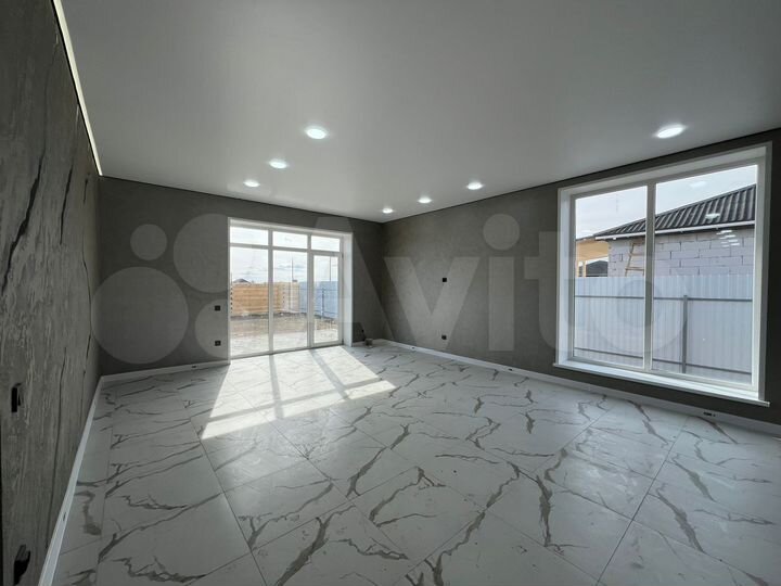 Дом 136 м² на участке 8 сот.