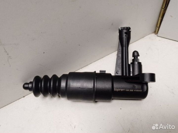 Цилиндр сцепления рабочий Audi A6 C5 (1997-2004)