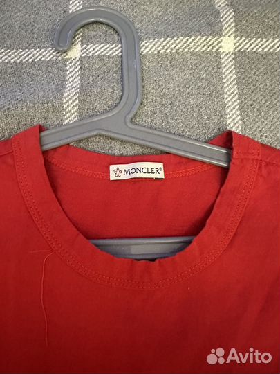 Футболка Moncler