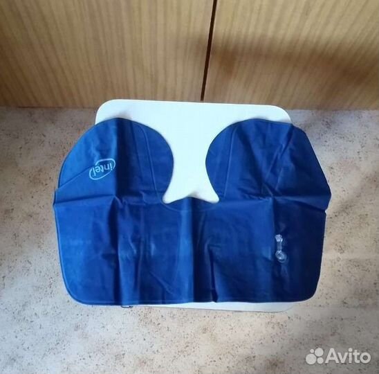 Подушка для шеи надувная