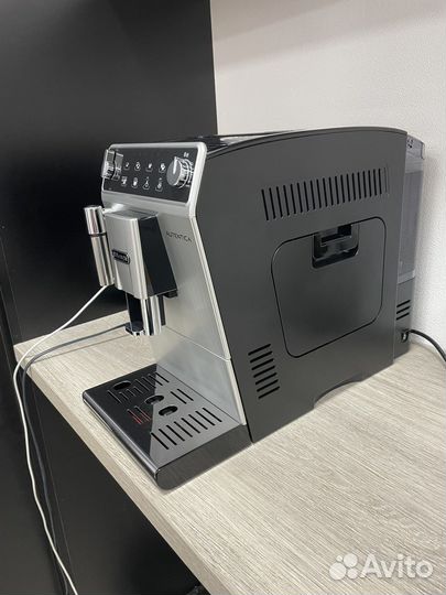 Кофемашина delonghi