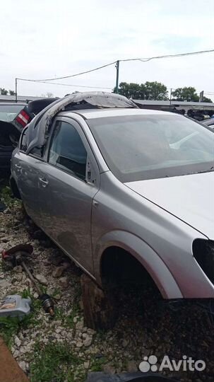 Разбор Опель астра Н