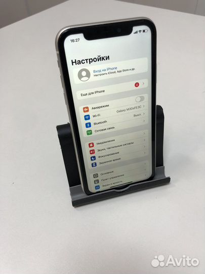 iPhone 11
