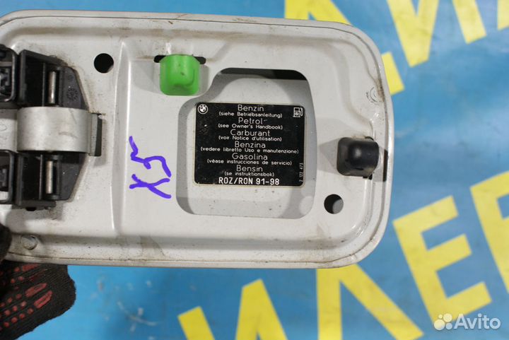 Лючок бензобака BMW X5 E53