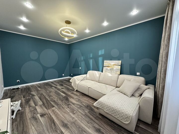 2-к. квартира, 64 м², 2/4 эт.