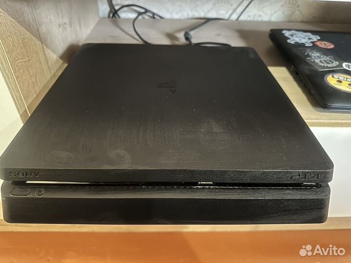 Sony PS4 slim 1tb