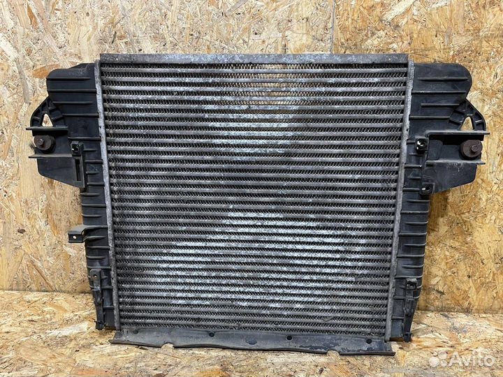 Интеркулер Jeep Cherokee KJ 2006