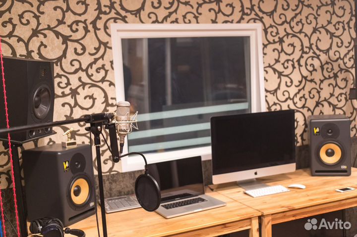 Студия звукозаписи и пост-продакшн HomeTown