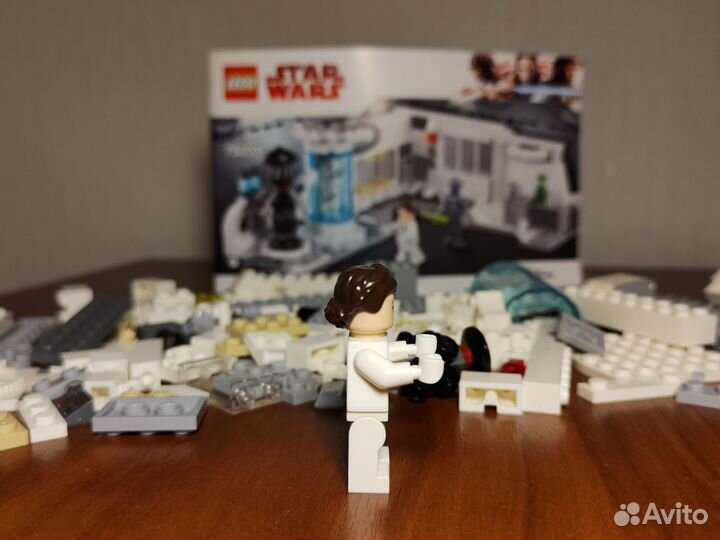 Lego Star Wars 75203 Hoth Medical Chamber